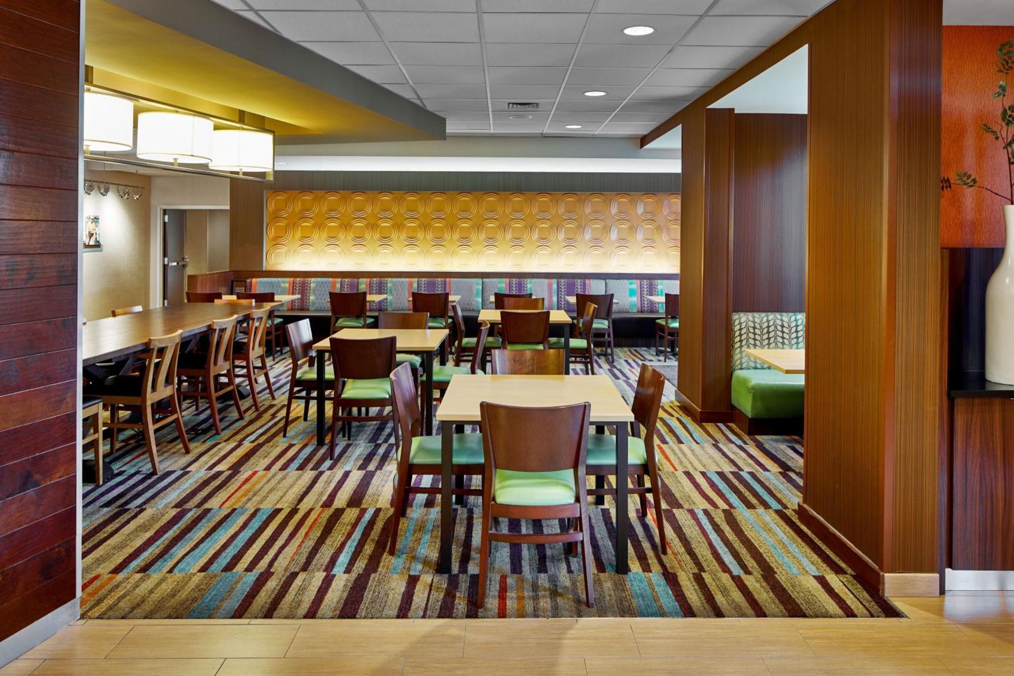 Fairfield Inn & Suites By Marriott Atlanta Lithia Springs Exterior photo